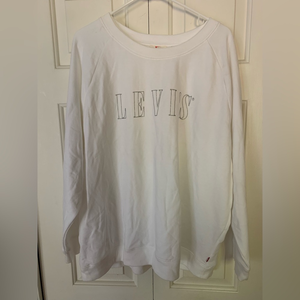 LEVI’s White Crewneck sweatshirt with silver logo size 3X